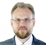 Денис Пучков